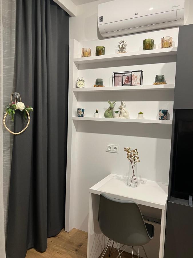 Bielany Apart Joanny Obok Metra 华沙 外观 照片